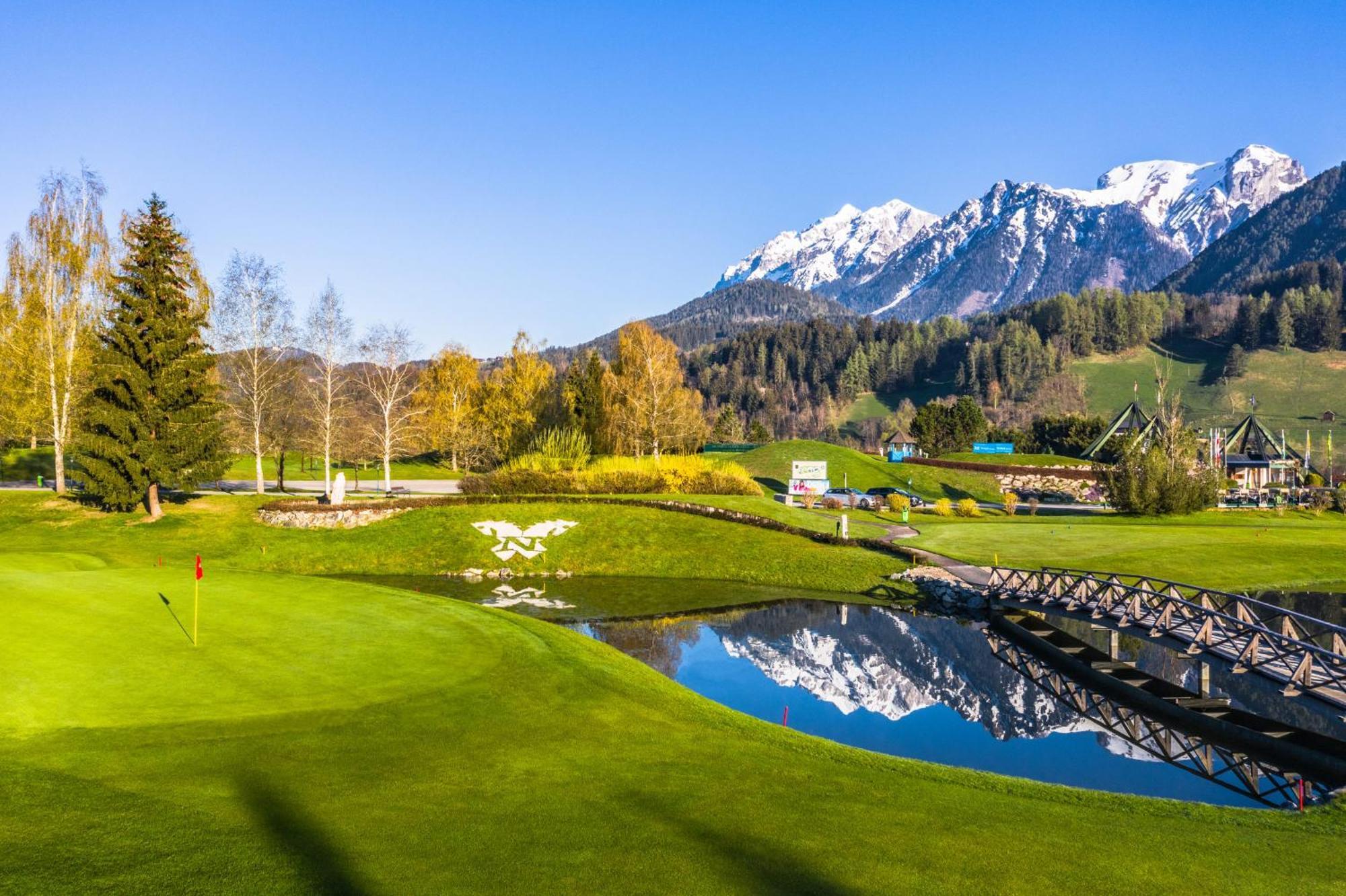 Luxury Chalets Gradenbach Near Schladming Хаус им Енщал Екстериор снимка